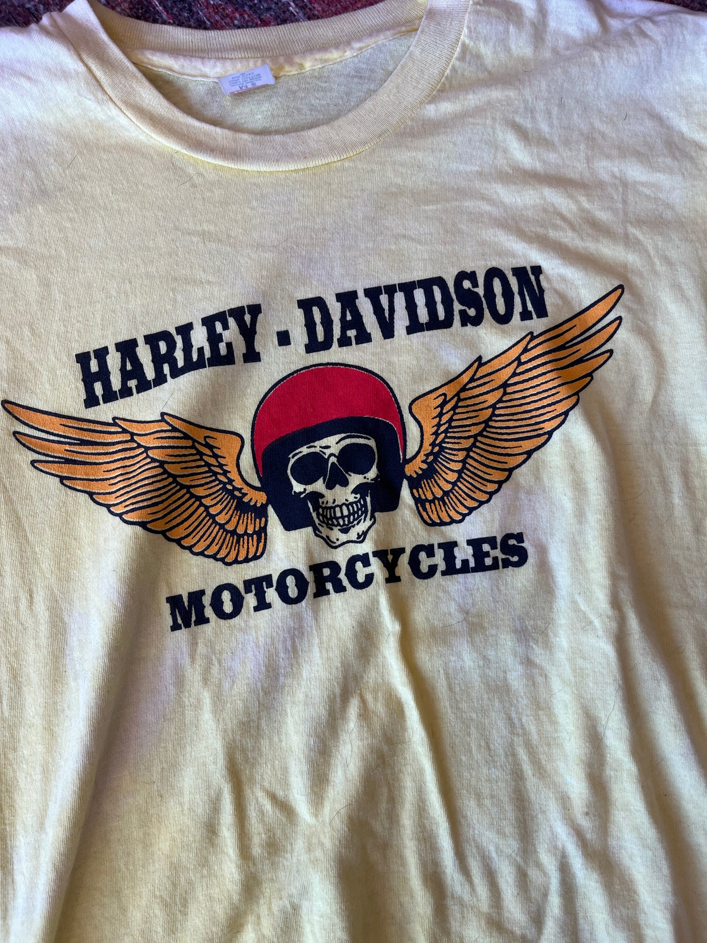 Harley Davidson Yellow vintage tshirt