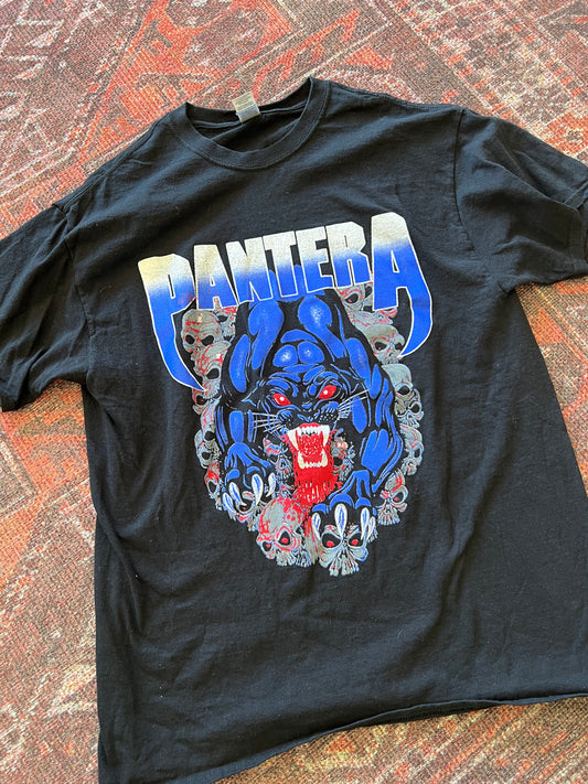 Pantera vintage panther band tshirt